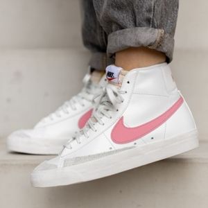 Nike blazer Mid 77 sunset pulse
